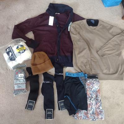 PENDLETON MENS SWEATER SIZE LARGE, GOODFELLOW SWEATER, DRESS SOCKS, UNDER ARMOUR BRIEFS
