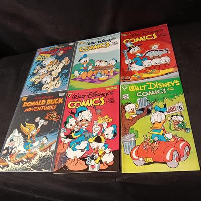 6 DONALD DUCK COMIC BOOKS