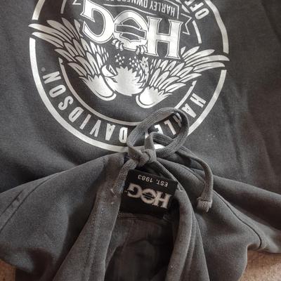 HARLEY-DAVIDSON HOODIE, HD SWEATER, TWO HARLEY BASEBALL CAPS