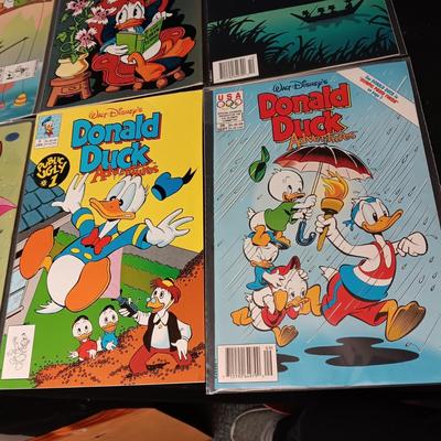 6 DONALD DUCK COMIC BOOKS