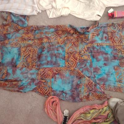 WOMENS PJ OUTFIT, COLORFUL SCARVES, MATCHING TOP AND BOTTOM