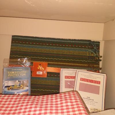 EMBROIDERED TABLECLOTHS, TABLE RUNNER