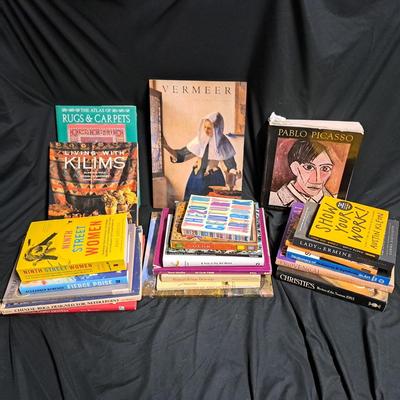 A Collection of Artists' Books & Interior Design (1020CL-SD)