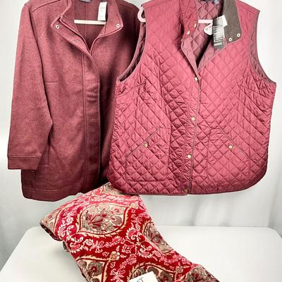 Lot N 401 NWT Lands’ End Quilted Vest & NWT Lands’ End Fleece Jacket & Paisley Plush/Sherpa Throw