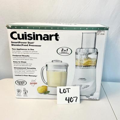 Lot R 407 Cuisinart Smart Power Duet Blender/Food Processor