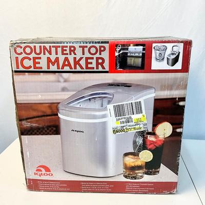 Lot R 408 NIB Igloo Counter Top Ice Maker
