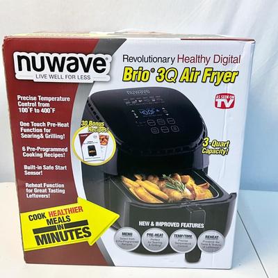 Lot R 411 Nuwave Brio 3 Qt. Air Fryer