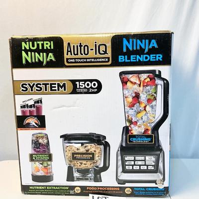 Lot R 413 NIB Auto-IQ Ninja Nutrition & Blender