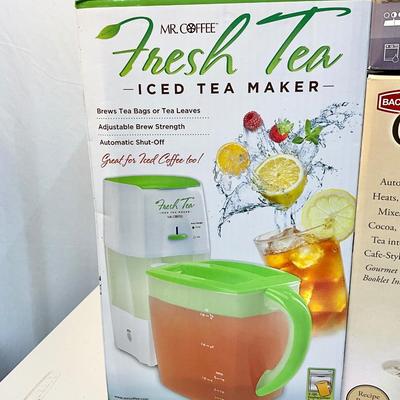 Lot S 419 NIB Mr. Coffee Fresh Tea, Iced Tea Maker /NIB Back to Basics Cocoa-Latte, Hot Drink Maker / Black&Decker 34oz Citrus Juicer