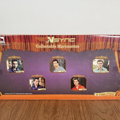 LOT 3A: 2000 All Entertainment Inc. N'SYNC On Tour 2000 Collectible Marionettes NRFB