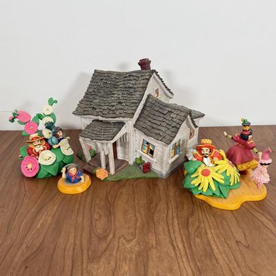 LOT 12A: Department 56 Wizard of Oz - 2004 Dorothy's House in Munchkinland & Munchkin Accessories