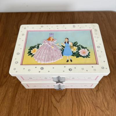 LOT 13A: Wizard of Oz Collectibles - 1995 Enesco Plaque, Musical Ruby Slippers Jewelry Box, 2000 "Boyds Goes to Oz" & 2000...
