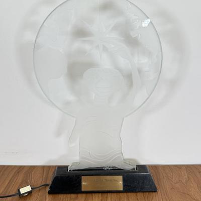LOT 16A: 1996 Universal Studios E.T. the Extra Terrestrial Limited Edition 15th Anniversary Etched Lighted Display