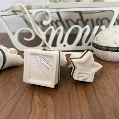 LOT 20A: Department 56 Snowbabies Display Sleigh & Trinket Box Collection