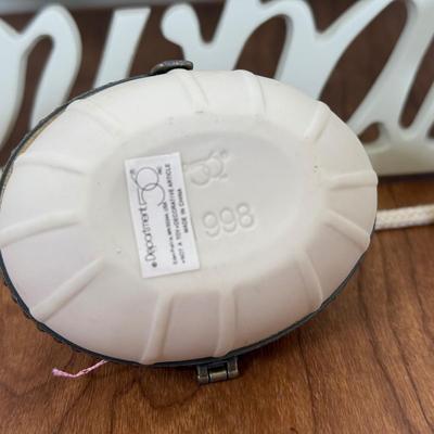 LOT 20A: Department 56 Snowbabies Display Sleigh & Trinket Box Collection