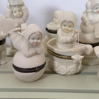 LOT 20A: Department 56 Snowbabies Display Sleigh & Trinket Box Collection