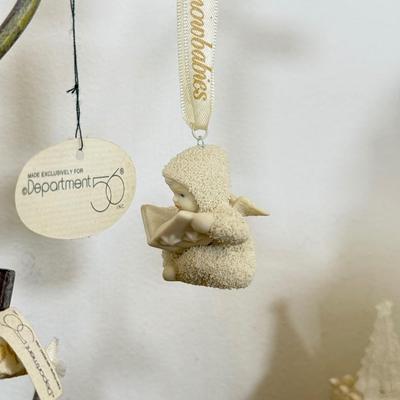 LOT 22B: Department 56 Snowbabies - Crystal Ice Palace, Ornaments w/ Cardinal Display & Cream Bottle Brush Trees