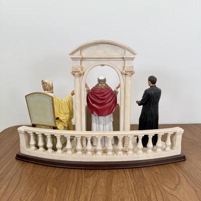 LOT 26B: Danbury Mint Pope John Paul II Statue, Prayer Candle & DiGiovanni Heirloom Statue