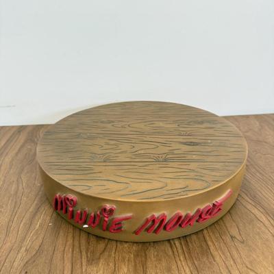 LOT 35B: 21" Disney Minnie Mouse Statue