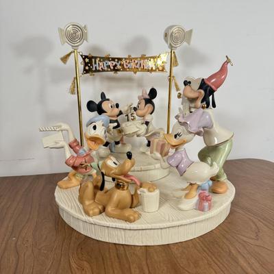 LOT 39B: 13" Limited Edition Lenox Disney Showcase Collection "Mickey's Surprise Party"