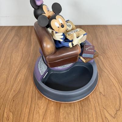 LOT 41B: Disney Gallery Markrita Mickey & Minnie Photo Album Statue Trinket Box