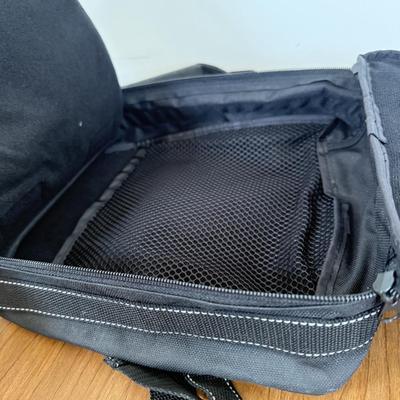 LOT 50A: Walt Disney World Pin Trading Bag w/ Collection of Disney Trading Pins including LE500 Mickey Dancing w/ Minnie Playing Piano