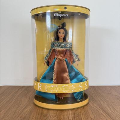 LOT 53B: 1997 Disney Store Princess Dolls NRFB - Pocahontas, Belle, Snow White