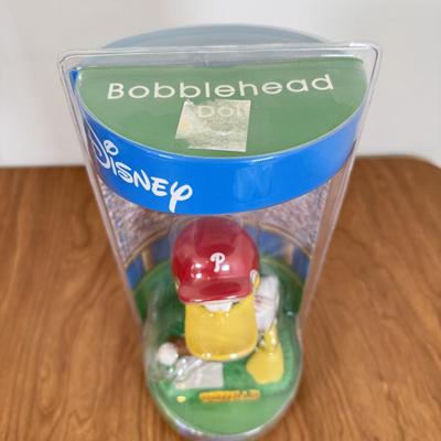 LOT 57B: Bobble Dobbles Disney MLB Philadelphia Phillies Baseball Bobbleheads NRFB - Mickey & Donald
