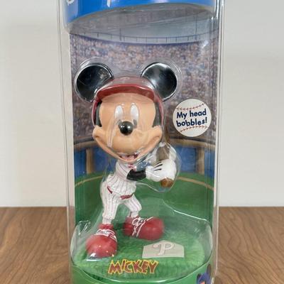 LOT 57B: Bobble Dobbles Disney MLB Philadelphia Phillies Baseball Bobbleheads NRFB - Mickey & Donald
