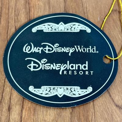 LOT 63B: Disney Parks Princess Couples "So This is Love" Musical Movement Snowglobe