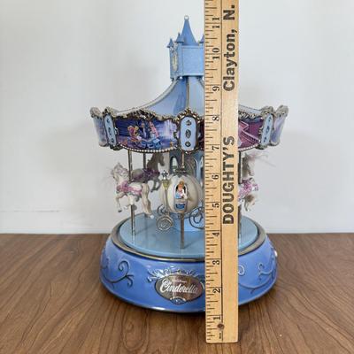 LOT 71B: Disney Ardleigh Elliott Cinderella's Enchanted Journey "Dreams Come True" Heirloom Porcelain Musical Carousel A0160