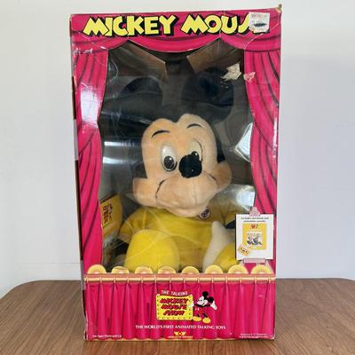 LOT 73B: Disney World of Wonders Talking Mickey Mouse Show Mickey Doll in Box