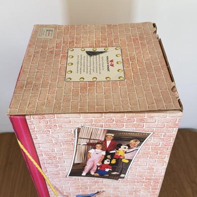 LOT 74B: Disney World of Wonders Talking Mickey Mouse Show Goofy Doll in Box