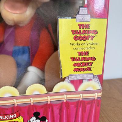 LOT 74B: Disney World of Wonders Talking Mickey Mouse Show Goofy Doll in Box