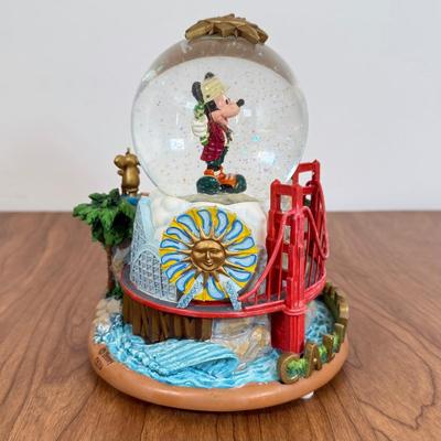LOT 75B: Disney Snowglobes - Enesco "In the Good Old Summertime, California Adventure "California Here I Come" &...