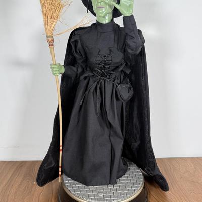 LOT 80B: 2001 Gemmy Wizard of Oz Collectible Animated Figures w/ Boxes - Wicked Witch of the West & Scarecrow