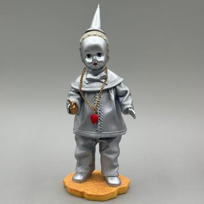 LOT 81B: Madam Alexander Wizard Of Oz Figurine Set