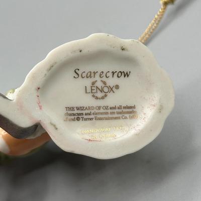 LOT 82B: Lenox The Wizard Of Oz Scarecrow Figurine