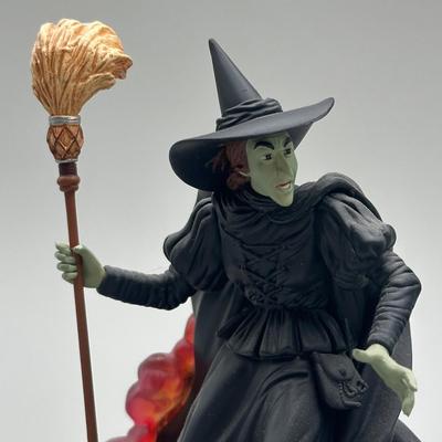 LOT 83B: The Wizard Of Oz/Hallmark Ornaments