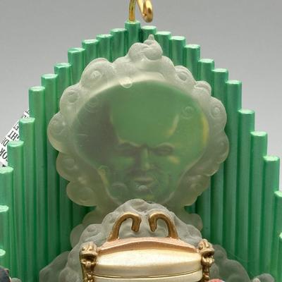 LOT 85B: The Wizard Of Oz/Hallmark Ornaments