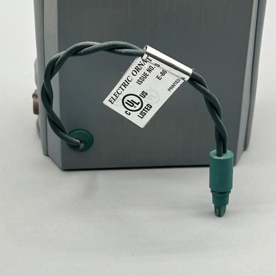 LOT 86B: The Wizard Of Oz Hallmark Ornament & Music Box