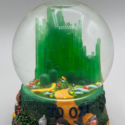 LOT 87B: The Wizard Of Oz Madam Alexander Snow Globes & More
