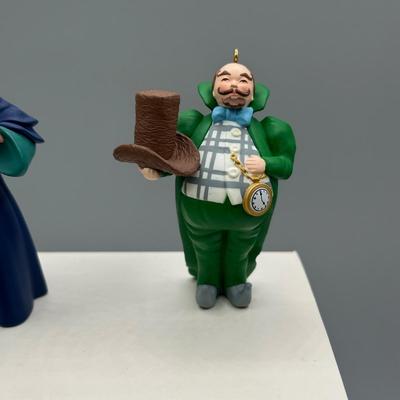 LOT 89B: Hallmark Wizard Of Oz Ornament Collection