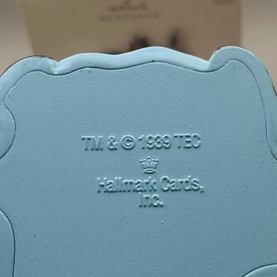 LOT 89B: Hallmark Wizard Of Oz Ornament Collection