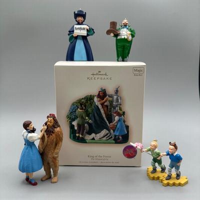 LOT 89B: Hallmark Wizard Of Oz Ornament Collection