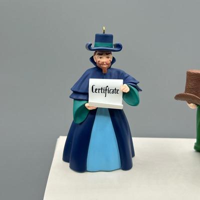 LOT 89B: Hallmark Wizard Of Oz Ornament Collection
