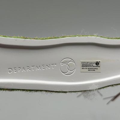 LOT 91B: Department 56/Elvis Collection