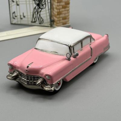 LOT 91B: Department 56/Elvis Collection