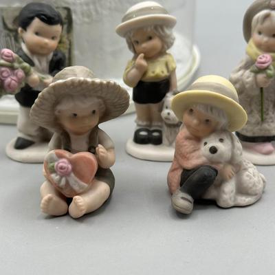 LOT 92B: Vintage Enesco Figurines, Cake Topper & More