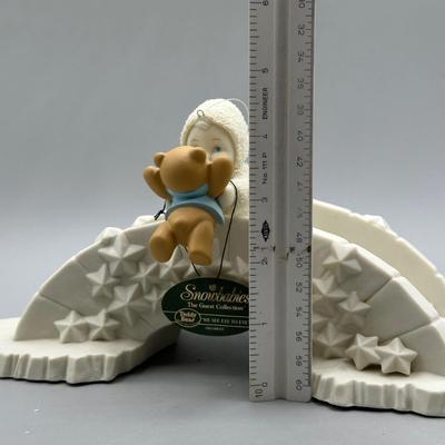 LOT 94B: Department 56 SnowBabies Collection